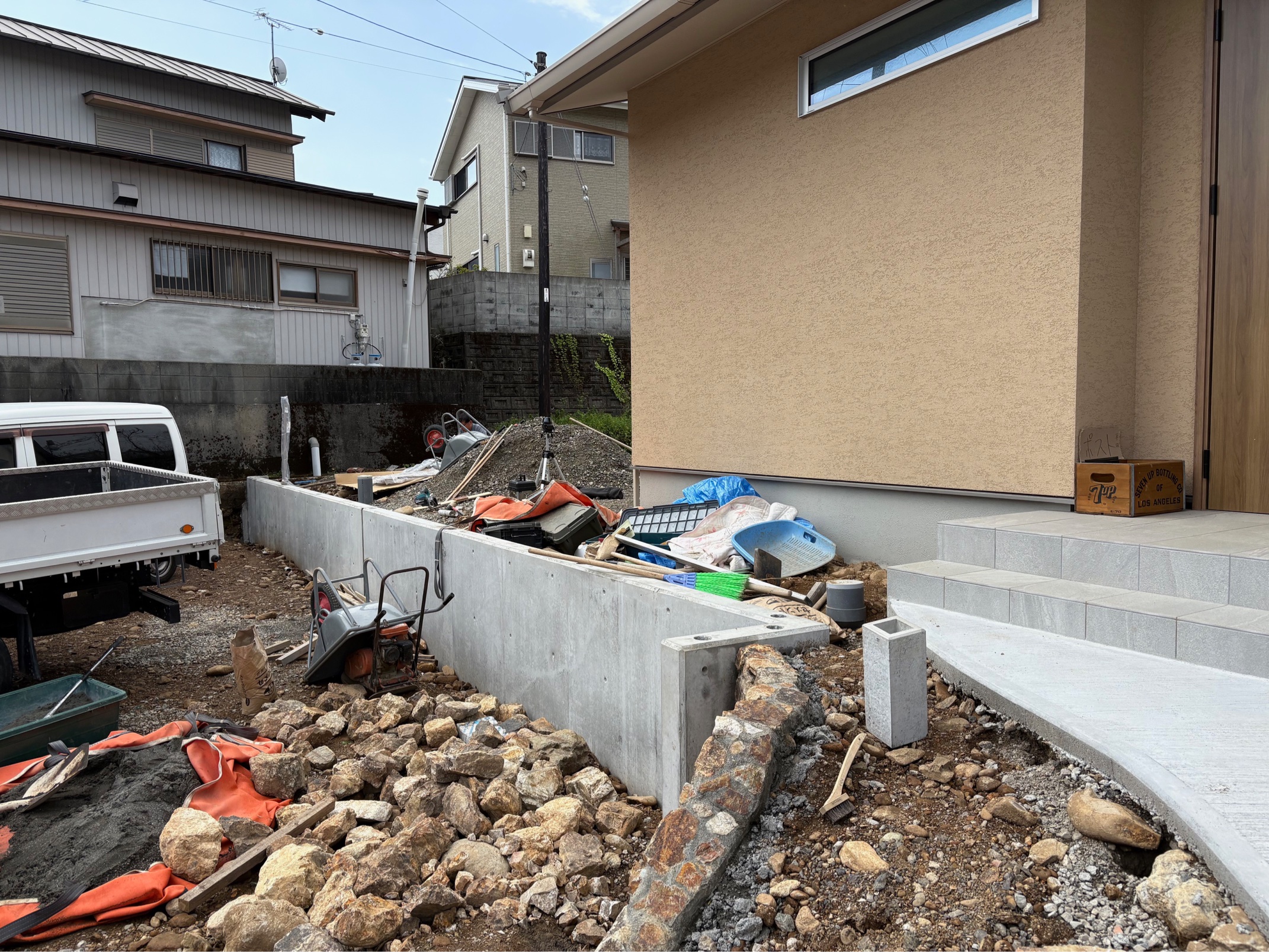 765E97AB-70BF-4863-A251-2A8AC8CDD8BC